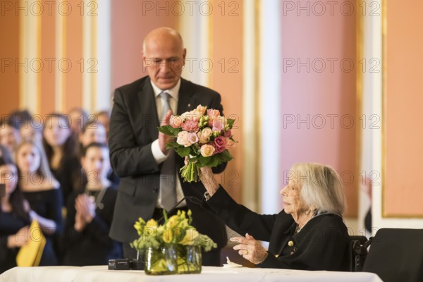Margot Friedländer (Holocaust survivor and honorary citizen of the city of Berlin) is congratulated by Kai Wegner (Governing Mayor of Berlin) after her reading at the commemorative event organised by the Senate and Berlin House of Representatives to mark the 80th anniversary of the end of the Second World War, Berlin, 7 May 2025