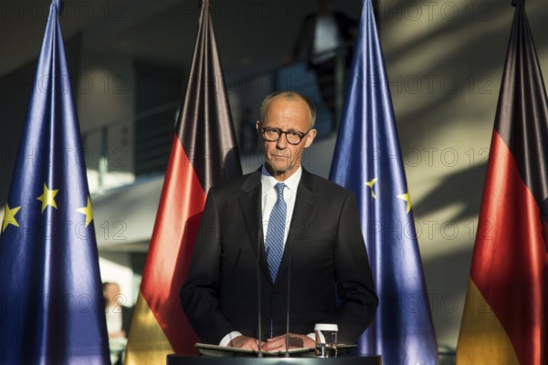 Handover of office from Olaf Scholz (SPD), former Federal Chancellor, to Friedrich Merz (CDU), Federal Chancellor of the Federal Republic of Germany, in the Federal Chancellery, Berlin, 6 May 2025