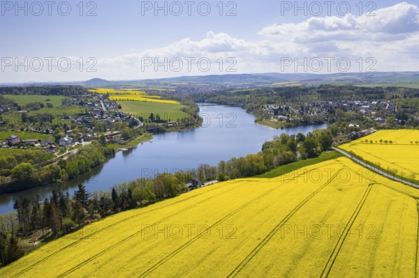 Malter dam and village (left) and Paulsdorf (right), in the background the town of Dippoldiswalde and Luchberg, Erzgebirge, Saxony, Germany, Europe