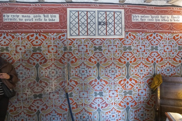 Interior photograph, wallpaper, birthplace of William Shakespeare, Stratford-upon-Avon, Warwickshire, England, Great Britain