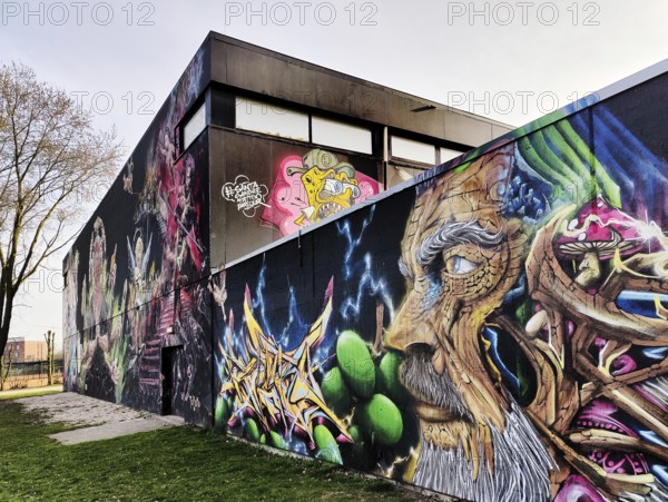 Street art at the triple sports hall in Kevelaer, Lower Rhine, North Rhine-Westphalia, Germany, Europe