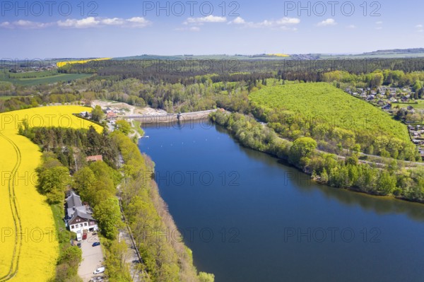 Dam wall and hunting hotel on the lake of the Malter dam, Dippoldiswalde, Erzgebirge, Saxony, Germany, Europe