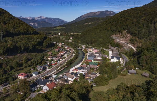 Drone image, river Traun, view of town with parish church, Lauffen, Salzkammergut, Upper Austria, Austria, Europe