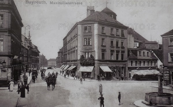 Maximilianstraße and Sternplatz with the textile shop of the Jewish merchant Simon Pfefferkorn, around 1910, Bayreuth, Upper Franconia, Germany, reproduction from a model from that time, historical, digitally enhanced, Europe