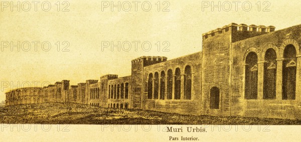 Muri Urbis, pars interior, inner city wall with defence towers, ancient Rome, defence, military, war, attack, title, Italy, coloured historical illustration from 1882, Europe