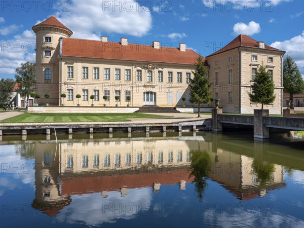 Rheinsberg Castle, reflection in Lake Lake Grienerick, Rheinsberg, Brandenburg, Germany, Europe