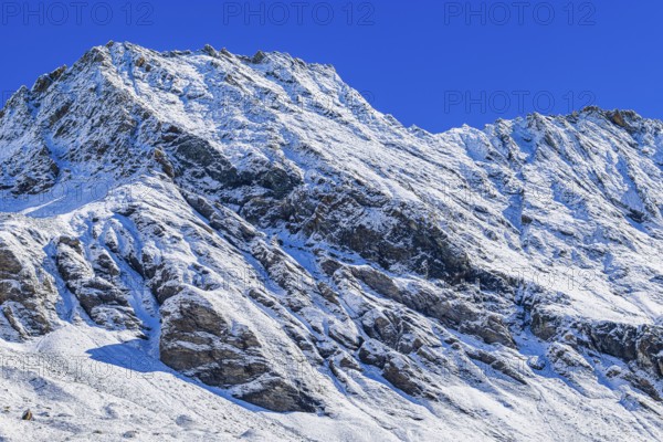 Snow-covered mountain ridge, near Grimentz, Val d'Anniviers, Valais Alps, Canton Valais, Switzerland, Europe