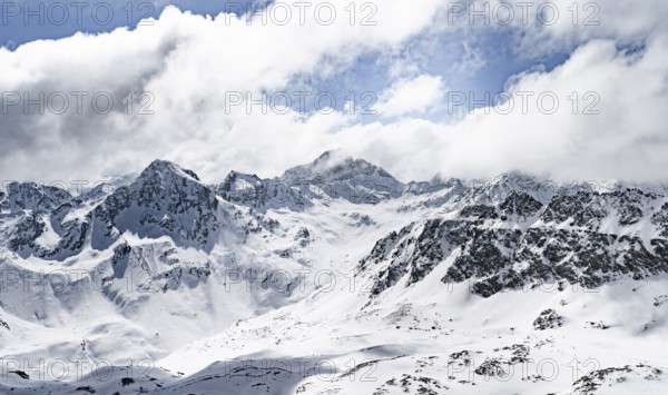 View at the summit of Piz Laviner, mountain panorama in winter, mountain landscape with mountain peaks Piz Bever and Piz Julier, Grisons Haute Route, Albula Alps, Rhaetian Alps, Grisons, Eastern Switzerland, Switzerland, Europe