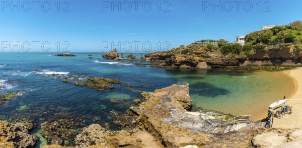 Coast of Plage du Port Vieux on a summer afternoon. Municipality of Biarritz, department of the Atlantic Pyrenees. France