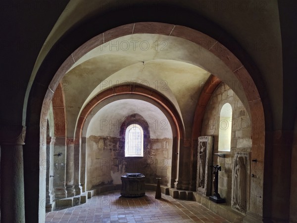 Interior view, Collegiate Church of St Servatius, UNESCO World Heritage Site, Quedlinburg, Saxony-Anhalt, Germany, Europe