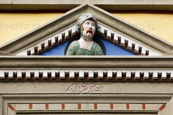 A so-called gaff head on the façade of the Haus zum Roten Ochsen, Renaissance, Erfurt, Thuringia, Germany, Europe