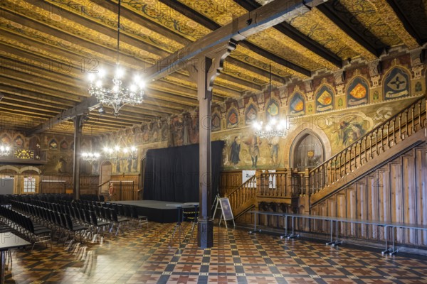 The Old Town Hall in Göttingen was built in several phases from 1270 and was the seat of the Göttingen City Council and administration until 1978. Town hall with murals, Göttingen cityscape, Göttingen, Lower Saxony, Germany, Europe