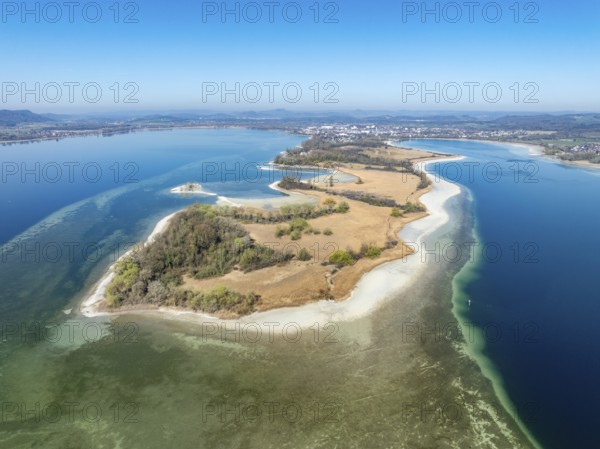 Aerial view of the Mettnau peninsula at low tide with shallows, danger to shipping traffic, Markelfinger Winkel on the right, Lake Zell on the left, Radolfzell on Lake Constance, Constance district, Baden-Württemberg, Germany, Europe