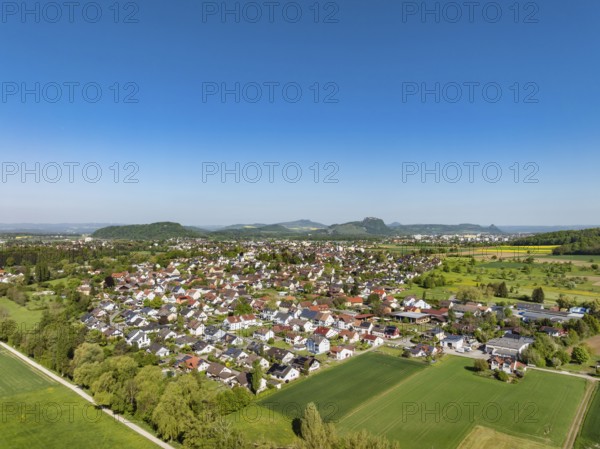 Aerial view of the municipality Rielasingen-Worblingen, district Worblingen, on the horizon the Hegauberge, Singen am Hohentwiel, district Konstanz, Baden-Württemberg, Germany, Europe