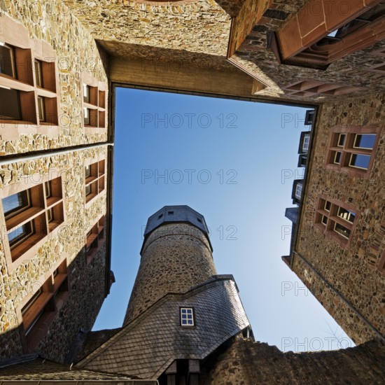 Old Castle, also known as Landgraves' Castle, view from the inner courtyard to the sky, Giessen, Hesse, Germany, Europe