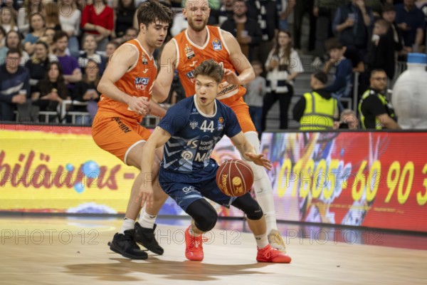04.05.2024, easy Credit BBL, German Basketball League, Matchday 32: MLP Academics Heidelberg against Ratiopharm Ulm (final score 57:73) . On the ball: Bennet Hundt (44, Academics Heidelberg)