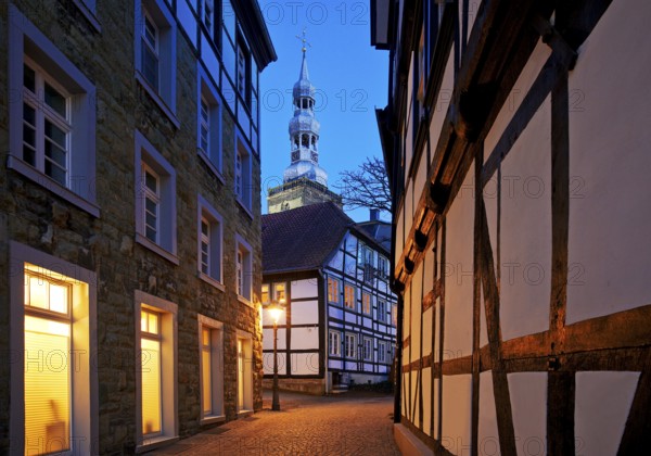 Mariengasse in the old town with half-timbered houses and St Peter's Church in the evening, Soest, North Rhine-Westphalia, Germany, Europe