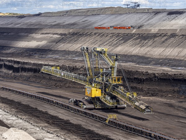 Brown coal mining operations at Welzow Süd, one of the largest operational German open cast brown coal lignite mines near Cottbus, Brandenburg, Germany, Europe