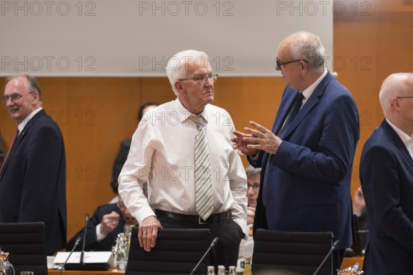 Andreas Bovenschulte (Mayor of Bremen, SPD) and Winfried Kretschmann (Minister-President of Baden-Württemberg, Alliance 90/The Greens) in front of the consultations at the Minister-Presidents' Conference with the heads of government of the federal states at the Federal Chancellery, Berlin, 20 June 2024
