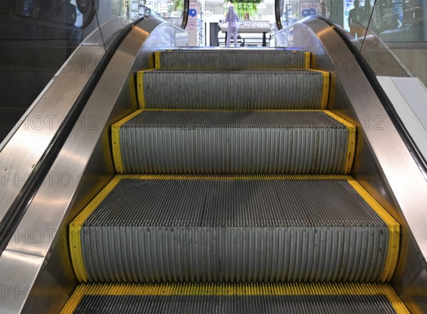 Symbol photo escalator