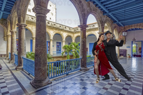 Palacio de la Artesania with tango couple Havana Cuba Composing