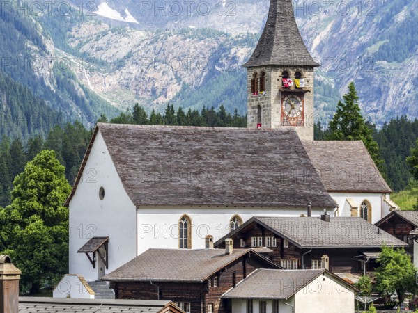 Ernen with the parish church Saint Georg, Gom, Canton of Valais, Switzerland, Europe