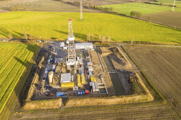 Final construction phase of oil rig, used for tool tests only, company Baker Hughes, Ahnsbeck near Celle, Germany, Europe