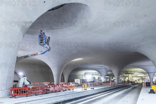 Impressions of the new Stuttgart 21 main station. The shell is finished, now it's time for the technical equipment. The 28 chalice-shaped columns supporting the roof of the underground through station are striking. Skylights with a diameter of around 21 metres provide daylight in the station. Stuttgart, Baden-Württemberg, Germany, Europe