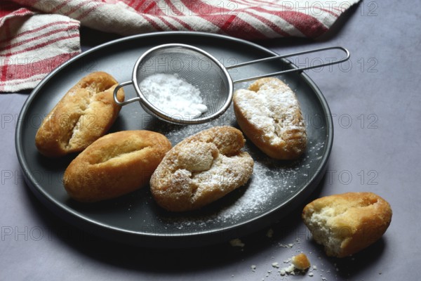 Schenkeli, sweet pastry for the carnival season, Switzerland, Europe