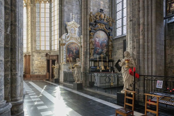 Gothic St. Nicholas Church, Lateral chapels, Ghent, Flanders, Belgium, Europe