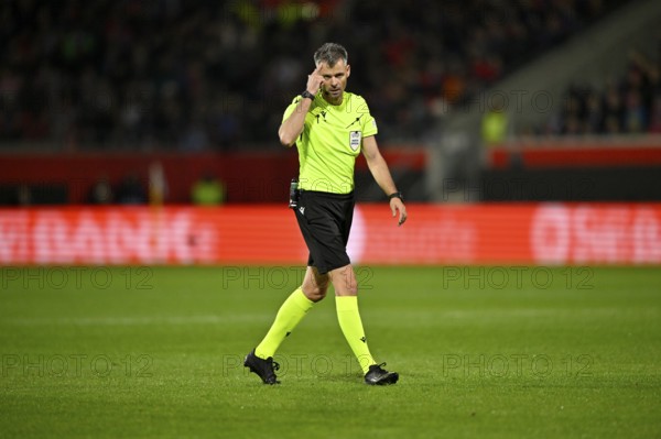Referee Referee Enea Jorgji Albania Gesture, Gesture, UEFA Conference League, Voith-Arena, Heidenheim, Baden-Württemberg, Germany, Europe