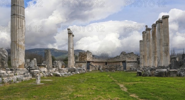 Excavation site site of the ancient city of Aphrodisias, Temple of Aphrodite, today's city of Geyre, Karacasu, Aydin, Western Turkey, Turkey, Asia