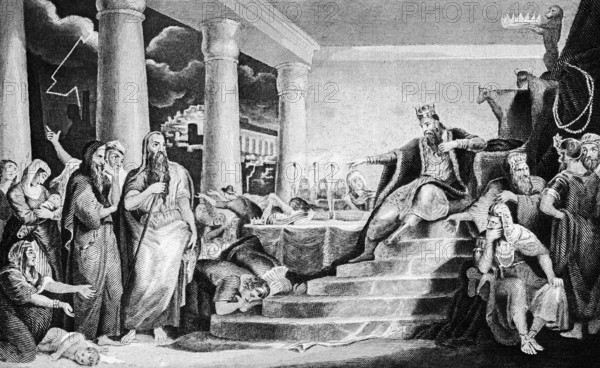 Death of the first-born sons in Egypt, Exodus, Old Testament, 10th plague, mourning, suffering, weeping woman in Pharaoh's throne room, Bible, historical illustration 1854