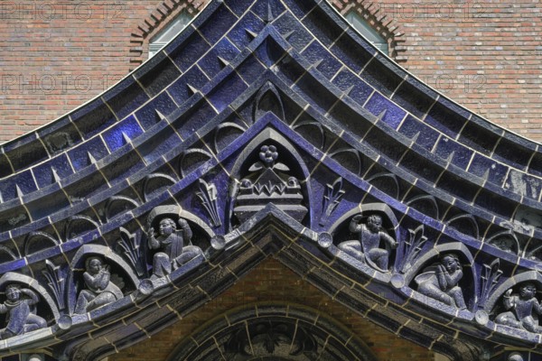 Evangelische Kreuzkirche, Hohenzollerndamm, Wilmersdorf, Berlin, Germany, Europe