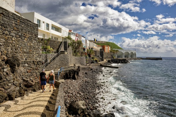 Promenade on the Atlantic Ocean beach, municipality of Santa Cruz, Madeira, Portugal, Europe