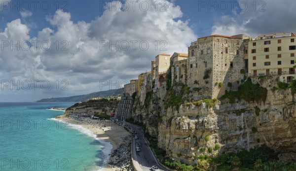 The medieval old town of Tropea with its turquoise sea and sandy beaches, Tropea, Vibo Valentia, Calabria, Southern Italy, Italy, situated on sandstone cliffs, Europe