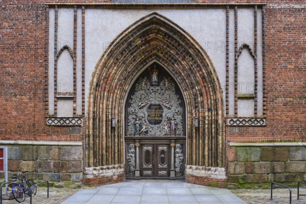 Richly decorated west portal of the Nikolaikirche Hanseatic City of Stralsund, Mecklenburg-Western Pomerania, Germany, Europe