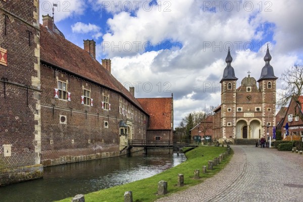 Left: moat in front of Raesfeld Castle, right: St. Sebastian's Chapel, Raesfeld moated castle, Hohe Mark nature park Park, Münsterland, North Rhine-Westphalia, Germany, Europe