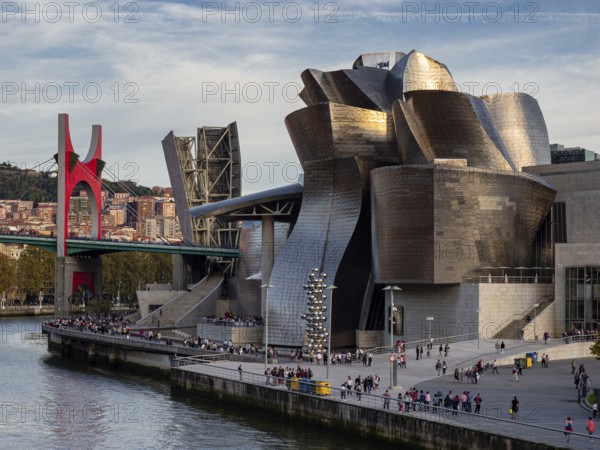Guggenheim Museum Bilbao, 20th century, designed by Frank O. Gehry, Bilbao, Basque Country, Spain, Europe