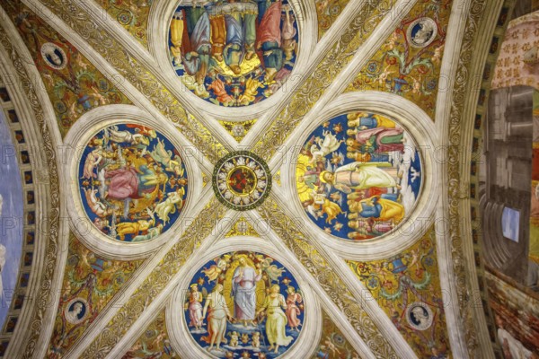 01-16-2016 Vatican, Vatican. Famous Michelangelo painting the ceiling of the Sistine Chapel