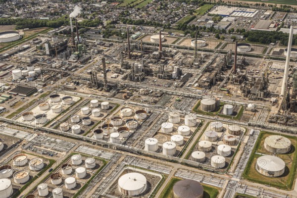 Shell Rheinland Refinery North Plant - Cologne-Godorf