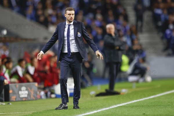 Portugal: Football Europa League, Play-Off - FC Porto vs. AS Roma - Estadio do Dragao, Porto: Coach Martin ANSELMI FC Porto