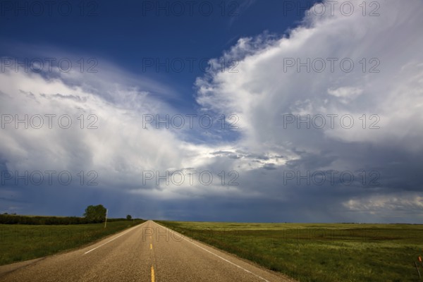 Prairie Storm Clouds Canada Saskatchewan Dramatic Summer