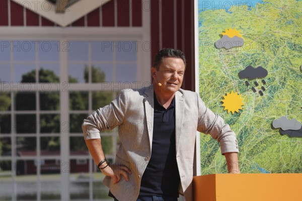 Stefan Mross (singer / presenter / entertainer) on the ARD TV programme Immer wieder sonntags, Rust, Germany / Germany