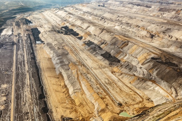 The Hambach opencast mine is the largest opencast mine operated by RWE Power AG in North Rhine-Westphalia. The municipalities of Niederzier, Düren district, and Elsdorf are affected