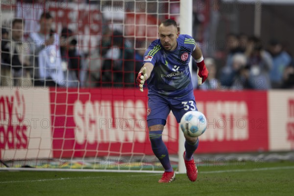 (DFL/DFB REGULATES PROHIBIT ANY USE OF PHOTOGRAPHS AS IMAGE SEQUENCES AND/OR QUASI-VIDEO), RheinEnergieStadion, Cologne, North Rhine-Westphalia, Florian Kastenmeier (Fortuna Düsseldorf 1895, Goalkeeper, #33), 2nd Bundesliga, 1.FC Köln, Fortuna Düsseldorf 1895 on 23/02/2025 at RheinEnergieStadion in Cologne Germany