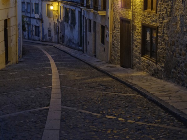 Early morning on the steep Campo de la Gallina Street, Villafranca del Bierzo, Castile and Leon, Spain, Europe