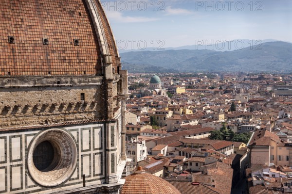 Neo-gothic facade of the renaissance cathedral Santa Maria del Fiore in Florence, Italy, Europe