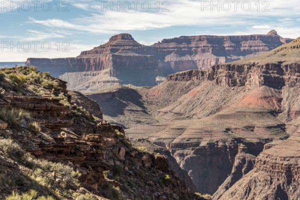 Scenic view on the Grand Canyon from South Kaibab Trail, Arizona, USA, North America