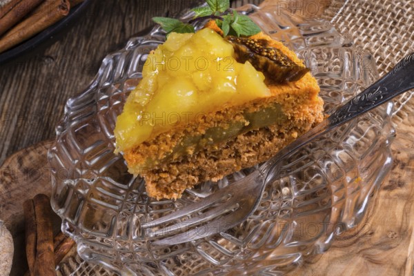 Gluten-free vegan carrot cake